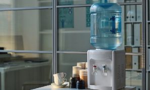 Rekomendasi Dispenser Galon Atas Cocok untuk Ruang Minimalis Dispenser Galon Atas